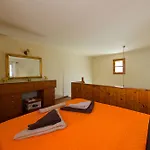 Annas House